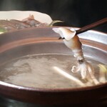 Jun Shu Kou Gin - 生ホタルイカしゃぶしゃぶ小鍋
      こちらは春限定となります。