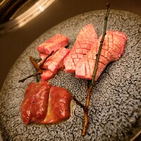 煌 焼肉 - ～塩焼き～
                    昆布塩のとろ牛タン
                    葱タレのとろ牛タン
                    特選レバー