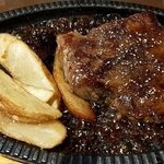 熟成肉バル 神保町style - ミスジステーキ150g @1000 甘すぎるソース