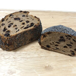 ハツタツ - ロッゲンブロートレザン　ハーフで400円、写真はさらにその半分