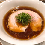 創作麺工房 鳴龍 - 醤油拉麺　900円