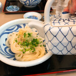 おうどん 瀬戸晴れ - 生醤油うどん