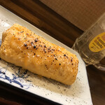 遊酒食堂 宇都宮 - ハイボールと
      
      たっぷりチーズのたまごやき
      
      表面までカリカリのチーズが(^^)