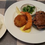 洋食 おかもと - デイリーランチ(焼肉、エビホタテウインナーフライ)￥990