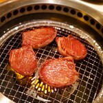 肉匠堀越 - 