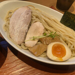 麺 ヒキュウ 六甲道店 - 