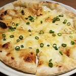 ドミンゴ - 油味噌のピザ(780円)