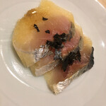 北の華 はやし - 自家製子持ち鰊♬
      骨を全て取り除いて､とても
      手間がかかってます...♪*ﾟ
      素敵な歯触り♡