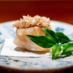 肉割烹 上 - 白甘鯛松笠揚げ