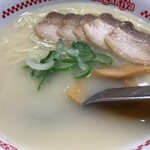 スガキヤ - 肉入りラーメン