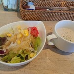 ボン・ボヌール - サラダとスープ