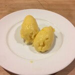 ワインバールケ - ゆずとみかんのアイス