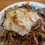 マキノ - 焼きそばデラックス並