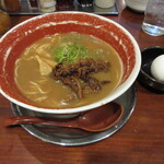 麺王 - 徳島ラーメン 680円　(2020.2)