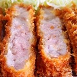 庄内 - 特撰ロースかつ断面アップ！