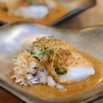 酒とタイ料理 ピッサヌローク - 白甘鯛レッドカレー