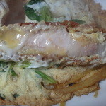 かたおか食堂 - 揚げ立ての分厚いロースカツが美味しい