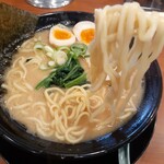 横浜家系ラーメン 風神家 - 味玉ラーメン＋麺増し　￥800＋￥100