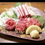 Red and white horse sashimi