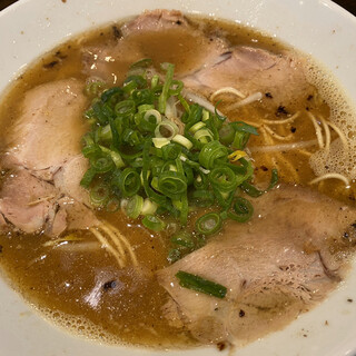 新広島らーめん 麺屋 元就_0