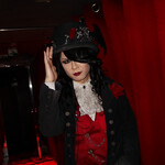 VAMPIRE CAFE - 