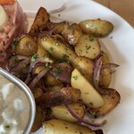 Watzke am Goldener Reiter Dresden - ポテト♪