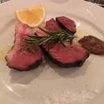 ズッペリア オステリア ピティリアーノ - 唐津の猪の炭火焼き、レバーとハラミ、メスの2歳