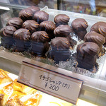 オザワ洋菓子店 - オザワ洋菓子店 