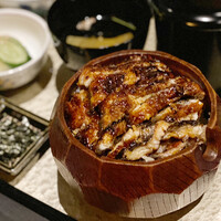 炭焼きうなぎ・かしわ 登河 - あぶれんばかりの鰻！