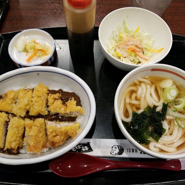 お多福 金沢百番街あんと店 金沢 うどん 食べログ