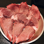 Taishuu Horumon Yakiniku Jun - タン三種盛り