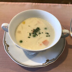 プチハウス - ハンバーグセット　1150円クラムチャウダー
