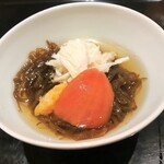 にい留 - 渡り蟹、もずく、フルーツトマト