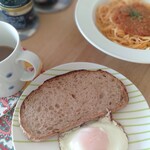 パンとお菓子のお店 ハチタカ - 翌日の朝食で