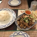 タイ料理専門店　TAI THAI - 