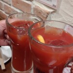 スタンド GONTa2 - トマトジュースで乾杯