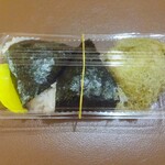 Onigiri Chanoma - 高菜、塩サバ、とろろ(1)