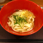 UDONつるこし - かけうどん並