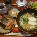 すまゆくい - おにぎりポーク定食¥950-