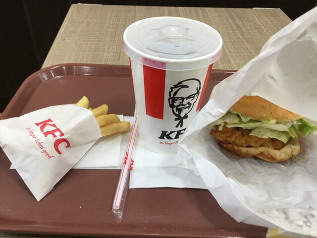 KFC Aru Puraza Takatsuki Ten