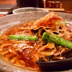 根津 釜竹 - 揚げナスの桜えび餡かけ 700＋VAT