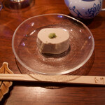 根津 釜竹 - ごま豆腐 400＋VAT
