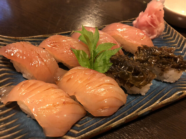 八丈島郷土料理 梁山泊 リョウザンパク 八丈島 居酒屋 食べログ