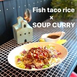 アワカフェ - 鯵のタコライスに追い掛けスープカレー