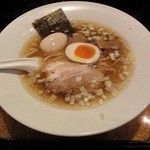 信濃神麺 烈士洵名 - らーめん　\700　味玉 \100 キレイなお盆の上に乗ってて高級感↑！