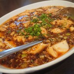 花茶 - ・麻婆豆腐 800円(税別)