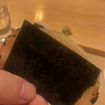 鮨 しゅん輔 - 愛知の平貝の磯辺巻き。平貝は味噌漬け。お酒に合います