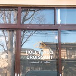 HOLLY  No.3 CROISSANT - 