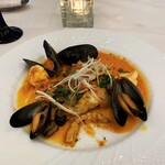 Ristorante Italiano Canale - スズキとムール貝のブイヤベース。