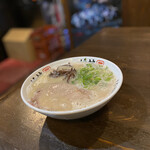 博多本格豚骨ラーメン 竹林 - 